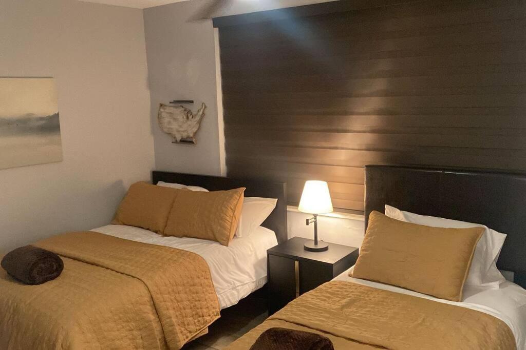 Luxurious Westchester Near Clinics *