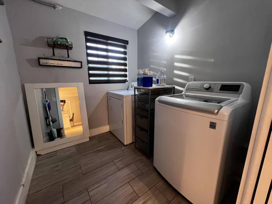 Luxurious Westchester Near Clinics *