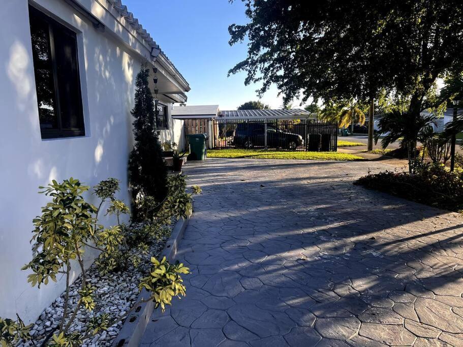 Luxurious Westchester Near Clinics